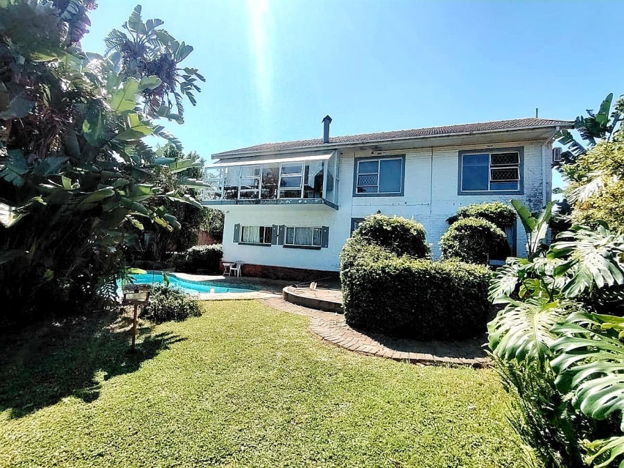 6 Bedroom Property for Sale in Abbotsford Eastern Cape